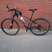 Bicicletta mountain bike Whistle