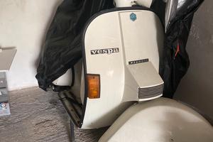 Vespa PX 125 E Arcobaleno