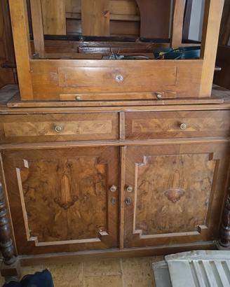 Mobili antiquariato in legno 