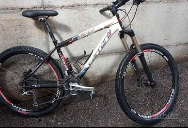 MTB carbonio