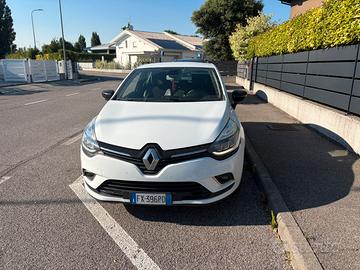 Renault clio per neopatentati