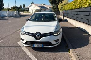 Renault clio per neopatentati
