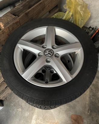 GOMME VOLKSVAGEN E CERCHI 205/55/R16