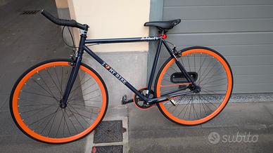 Bicicletta brandizzata Unieuro