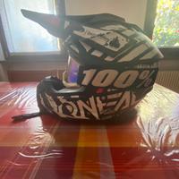 casco motocross oneal con mascherina