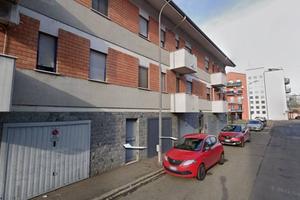 Immobile in asta di 82 m² con 4 locali e box auto 