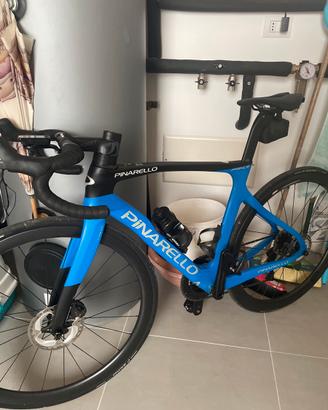 Pinarello prince 2022 d12 ultegra