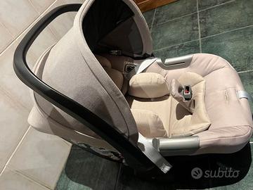 Ovetto neonato per auto