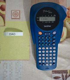  ETICHETATRICE A BATTERIA 