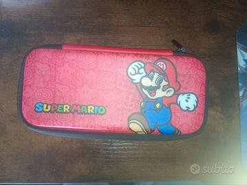 Custodia per Nintendo Switch  a tema Super Mario