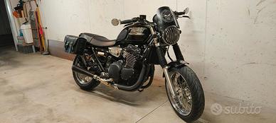 Triumph 900 TT
