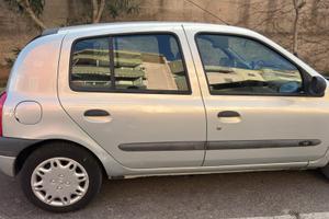 Renault Clio 2a Serie(1998)