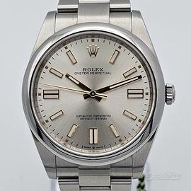 ROLEX OYSTER PERPETUAL REF.124300 41MM FULL SET