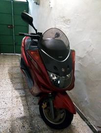 Yamaha Majesty YP 250 - 2000