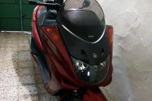 Yamaha Majesty YP 250 - 2000