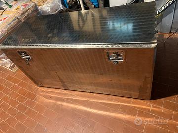 Cassone laterale camion o rimorchio acciaio inox