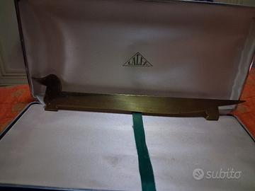 taglia carta vintage 