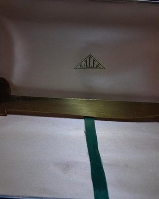 taglia carta vintage 