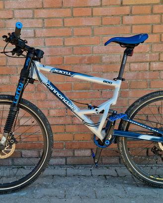 cannondale jekyll 700 modificata
