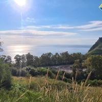 Terreno in parte edificabile a forza d'agro