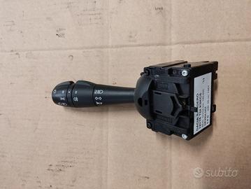 Devio luci DACIA SANDERO del 2013