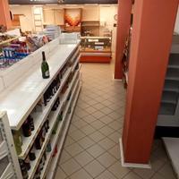 LOCALE COMMERCIALE - 150 MQ Petritoli (F