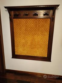 Attaccapanni damascato a muro