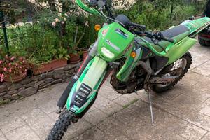 Moto enduro targata kxf 250 2004