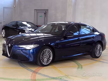 Alfa Giulia 2.2 160 CV AT8 Super Manuale Blu Monte