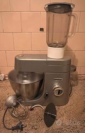 Impastatrice planetaria Kenwood chef