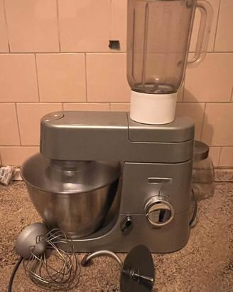 Impastatrice planetaria Kenwood chef