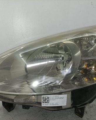 FARO ANTERIORE SINISTRO PEUGEOT Ranch Partner 6208