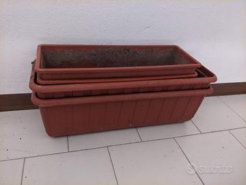 Fioriere di plastica 