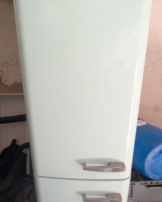 Frigorifero combinato Smeg