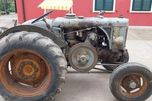 Trattore d epoca Landini t calda