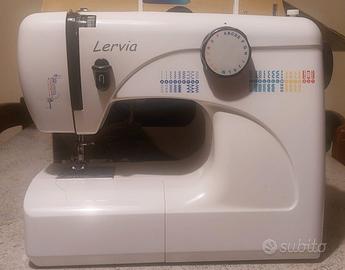 MACCHINA DA CUCIRE