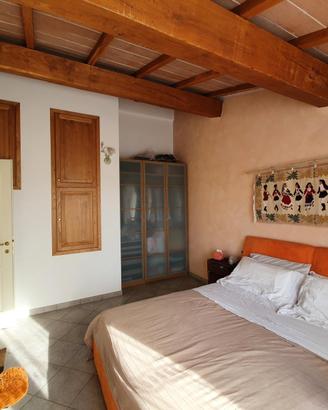 Arredamento, 2 madia, letto Chateau D'Ax, sedie