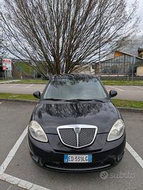 Lancia Ypsilon 2010
