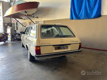 Mercedes-benz T0 300 TD turbodiesel