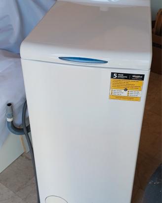 Lavatrice Whirlpool 6 kg carica dall'alto - 40cm