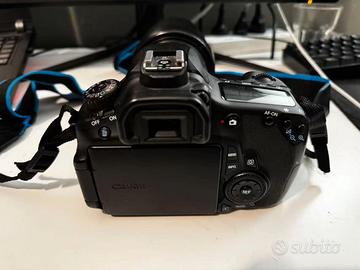 Canon EOS 60D + 18-200mm – Perfetta per principian