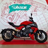 DUCATI Diavel V4