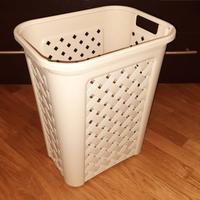 Cesta Portabiancheria, Modello Traforato