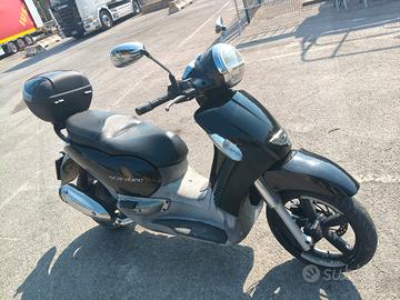 scarabeo 300s