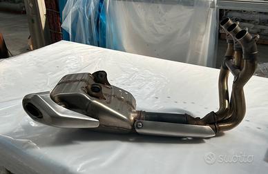 Scarico Triumph Trident 660