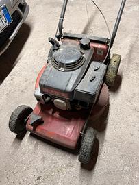 Tagliaerba a benzina