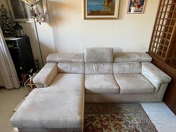 Divano 3 posti con penisola