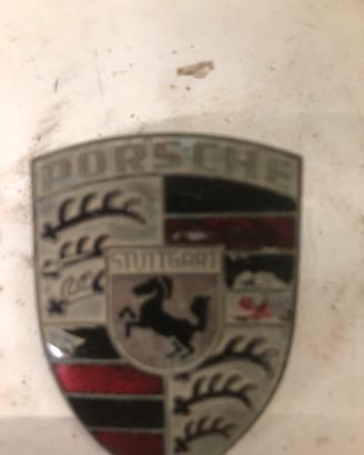 Emblema  cofano anteprime Porsche 911. 924   944.