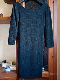 Vestito a Tubino Aderente con Pizzo Nero 