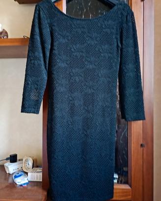 Vestito a Tubino Aderente con Pizzo Nero 